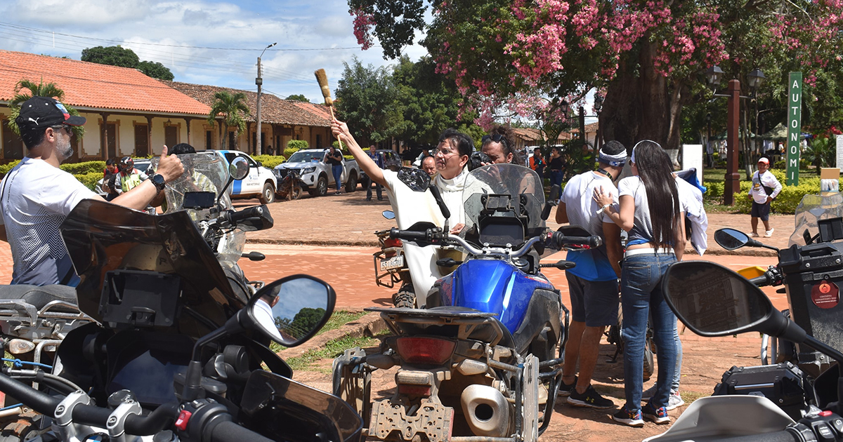 Turismo de motoqueros en Concepción, Santa Cruz (Foto: TVCn)